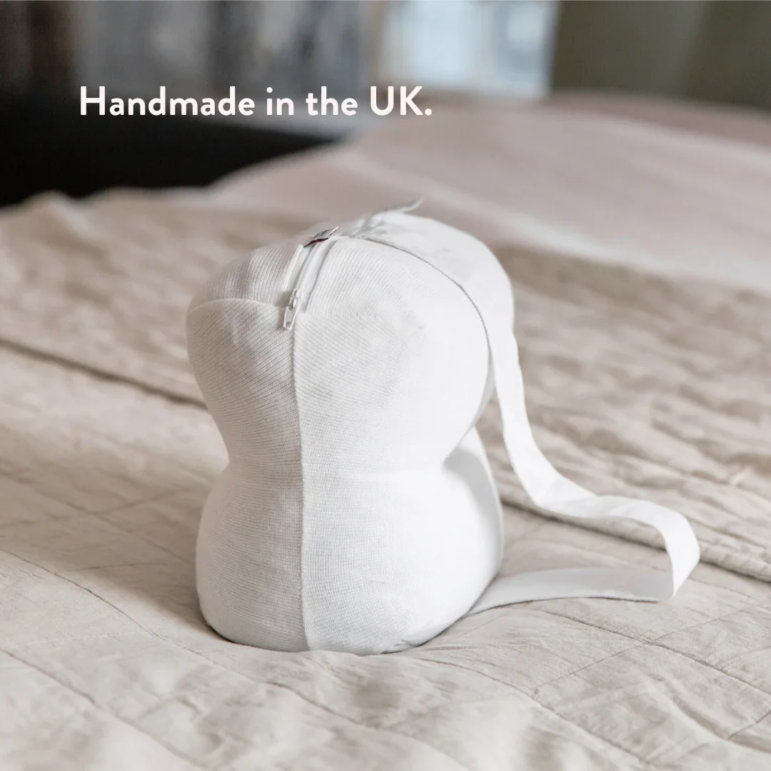 Natural British Wool Knee Pillow - Image 5