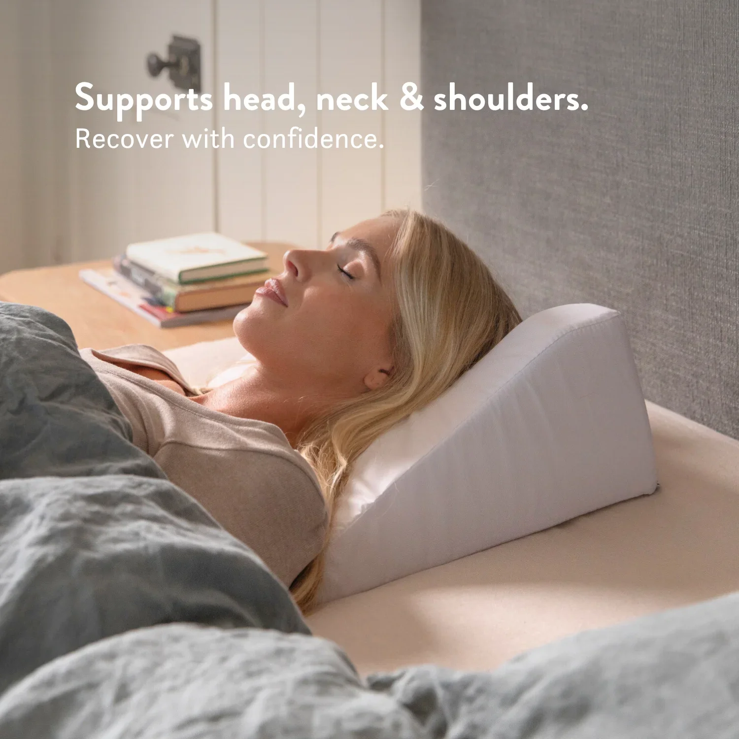 Facial Surgery Recovery Pillow - Image 4
