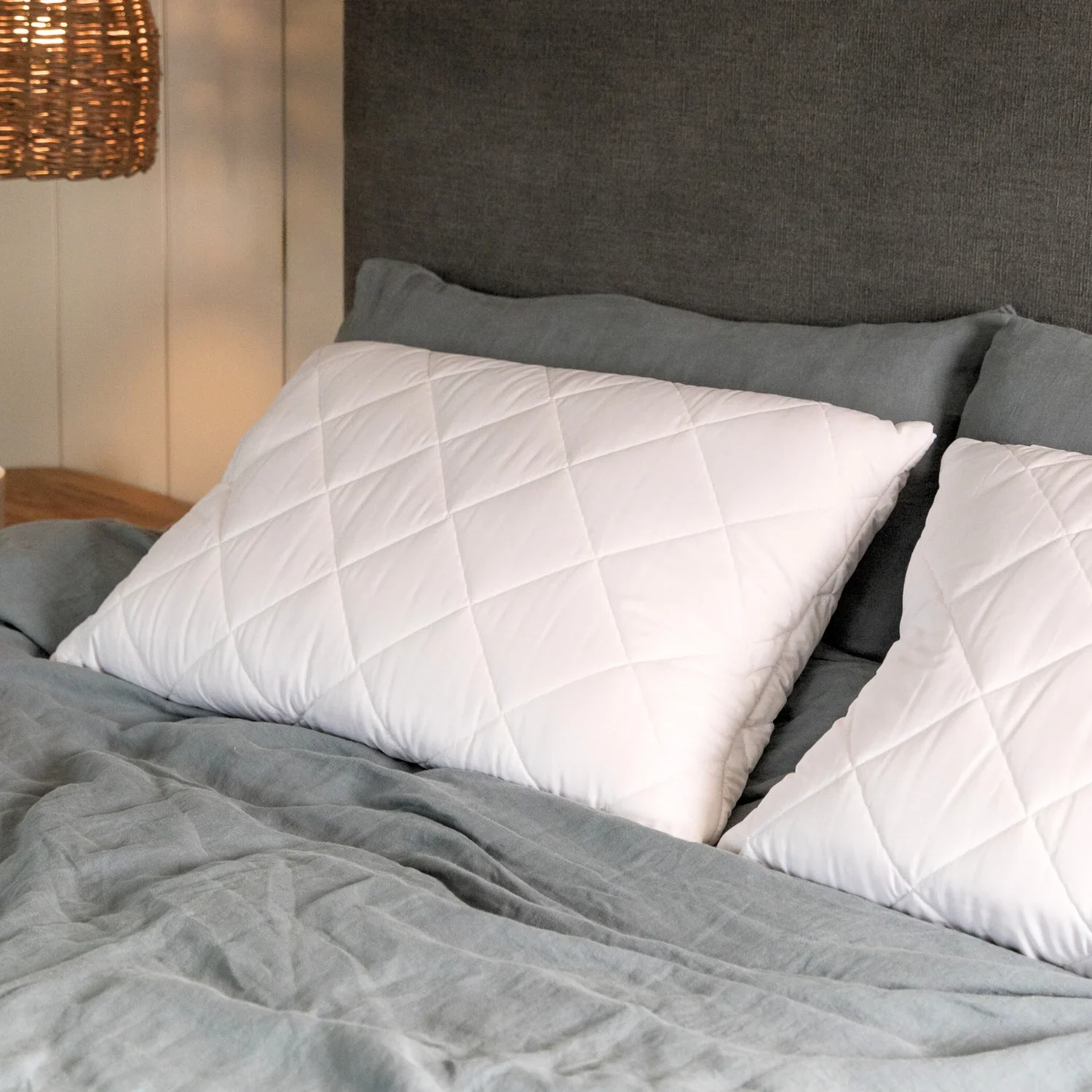Quilted British Wool Pillow - Adjustable - Image 13