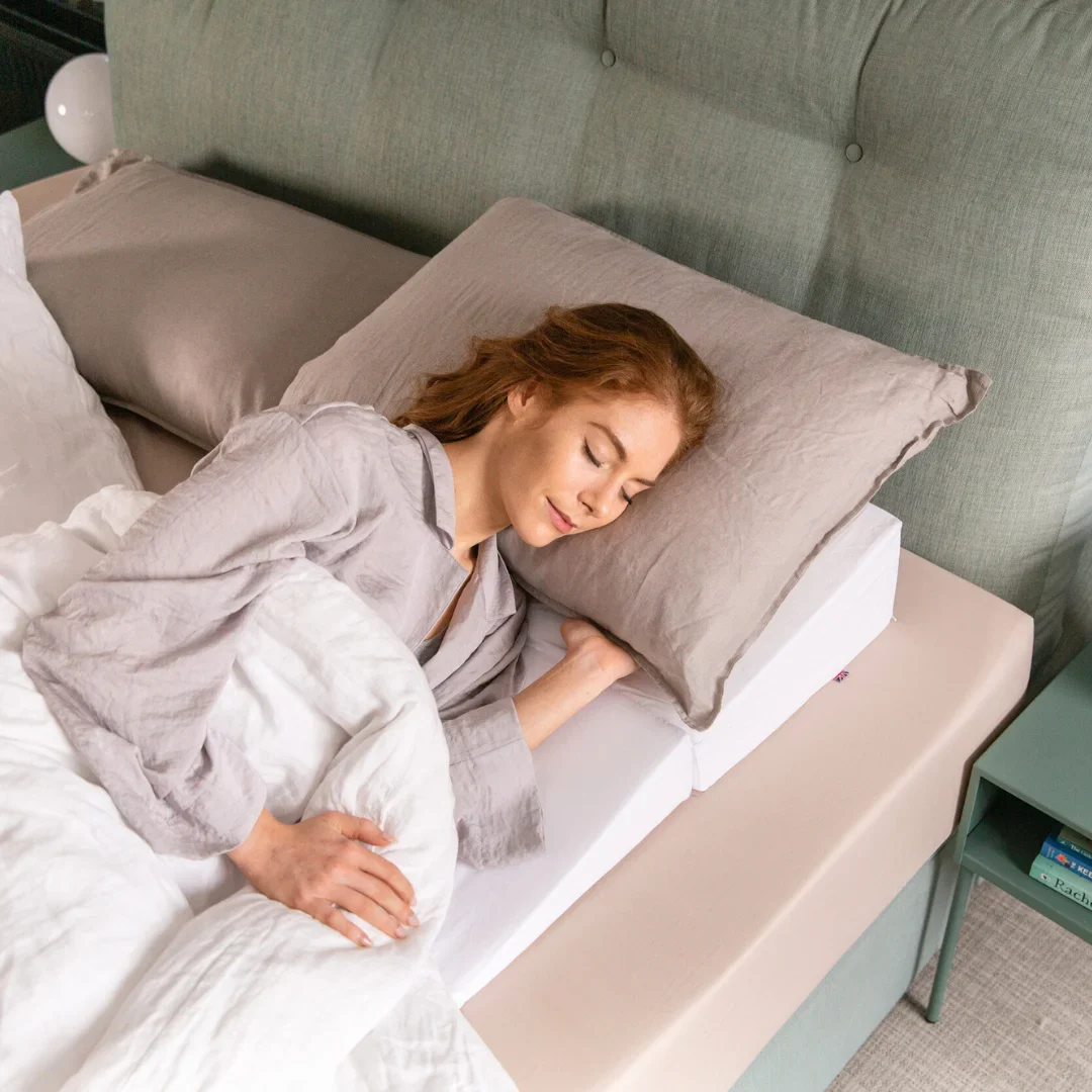 Travel Folding Acid Reflux Bed Wedge - Image 7