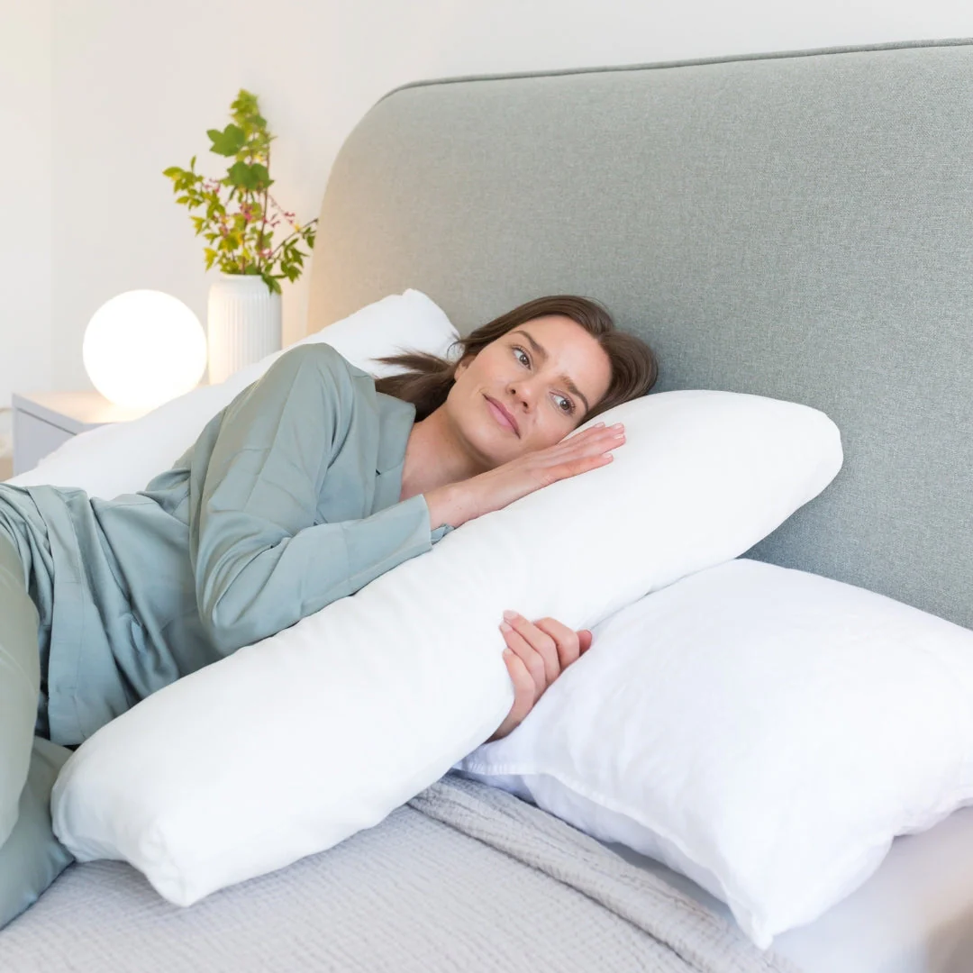 U-Shape - British Wool Cuddle Support Pillow - Image 6